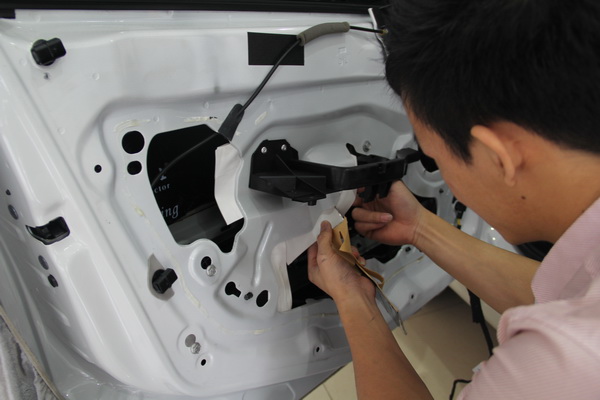 廣州奕歌標志408車門隔音